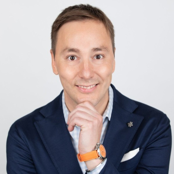 Andie Dovgan, Chief Growth Officer, Creatio